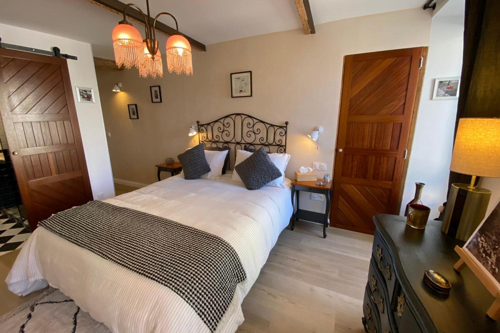 Holiday home La Sanverine Private Historic Center *